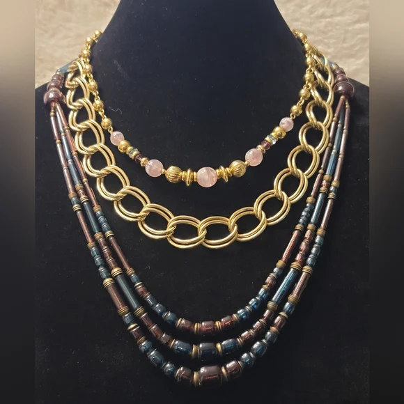 All Glass Very Vintage Aegean Blue & Wine Colored Necklace With Brass Elements. - Picture 3 of 7